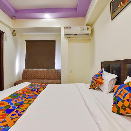 Fabhotel Crystal Inn II - Paldi Char Rasta Ahmedabad Exterior photo